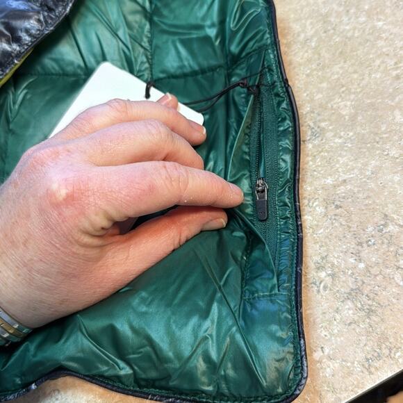 Stio 800 fill down butterfly print color block yellow pink women’s scarf NWT - Picture 6 of 9